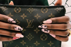 Confira as tendências em esmaltes para o verão 2018