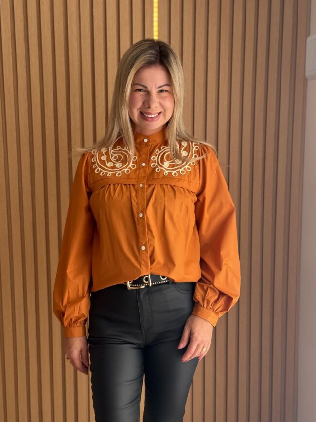 Camisa bordada Melissa