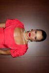 Vestido de Flor Vermelho - Image 3