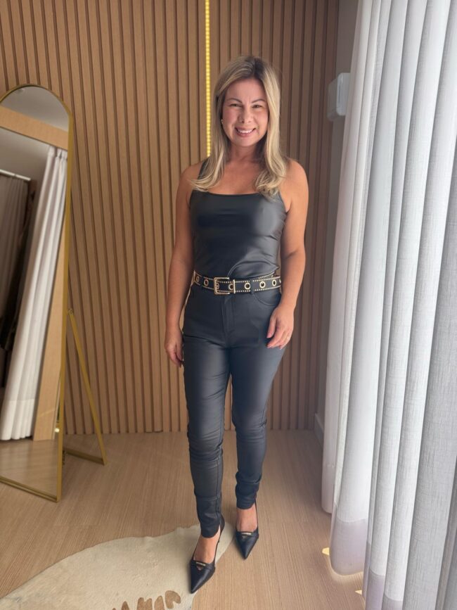 Calça Resinada Preto
