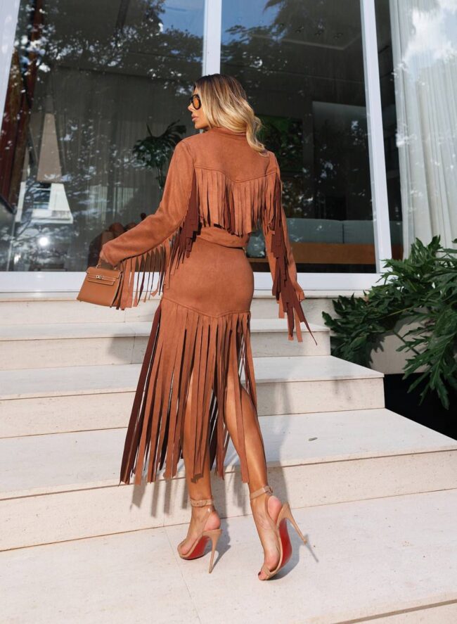 Conjunto Cowgirl de Franjas Caramelo - Image 3