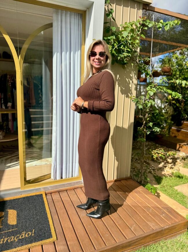 Vestido Clarissa em Tricô Marrom - Image 2