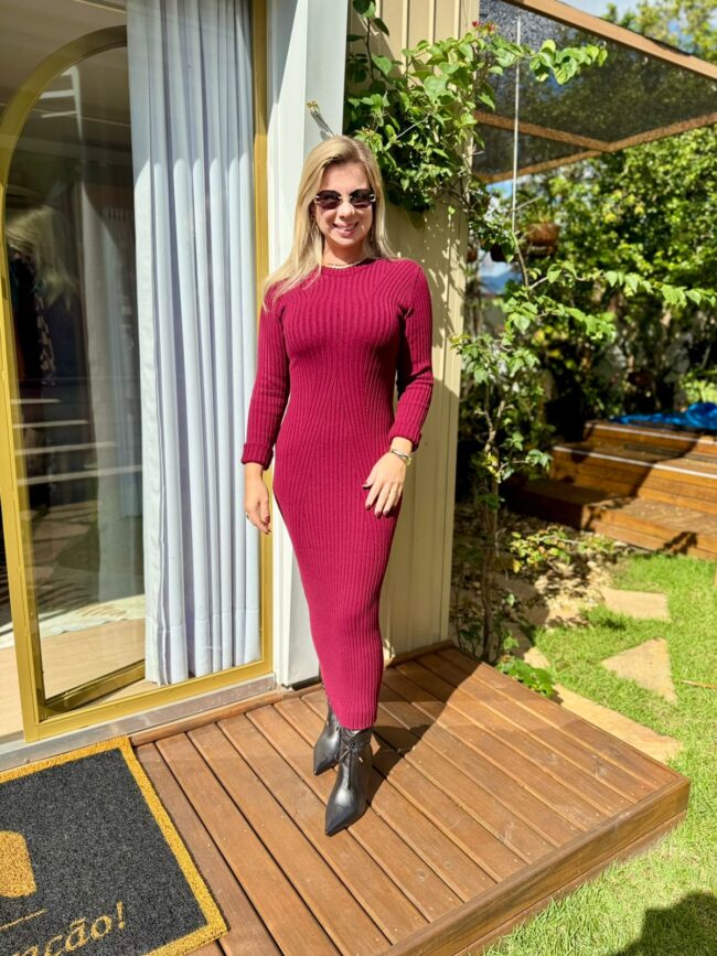 Vestido Clarissa em Tricô Marsala