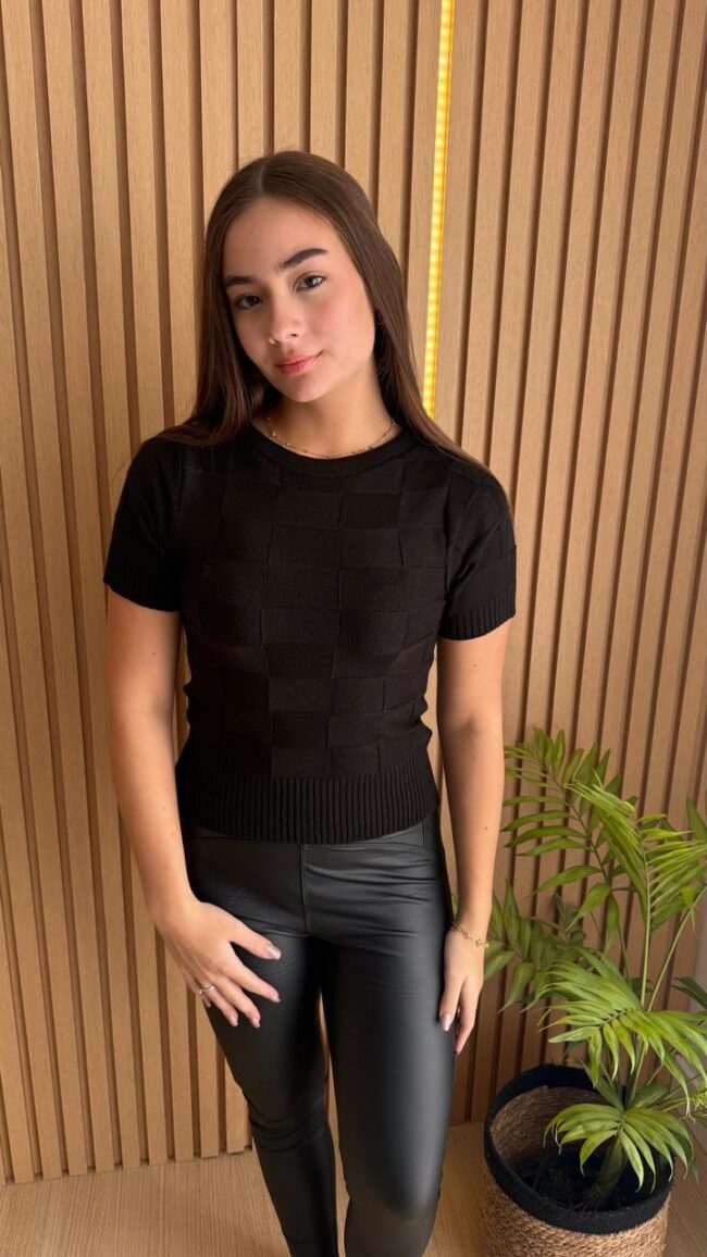 Blusa Feminina de Modal Preto