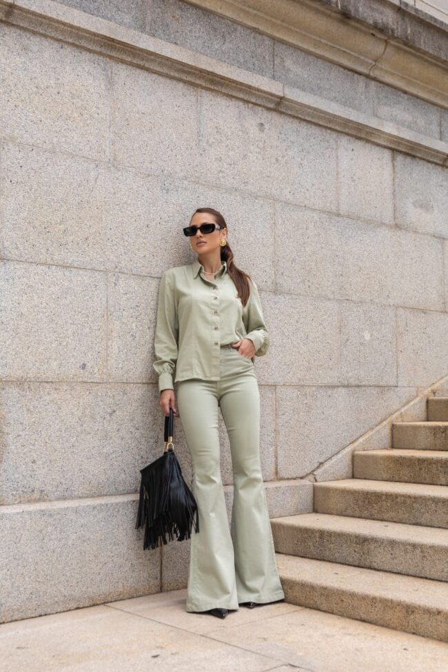 Calça Viviane Verde Flare - Bebela Jeans