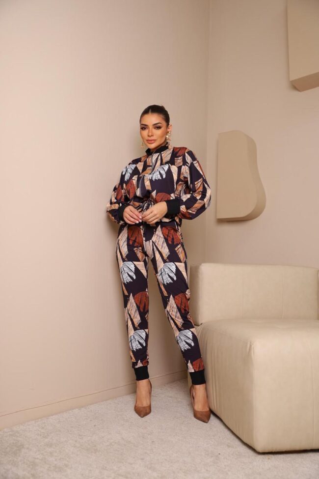 Conjunto feminino Alicia Preto - Image 3
