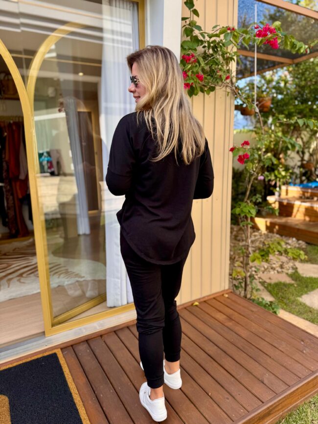 Conjunto de moletom feminino Carolina Preto - Image 3