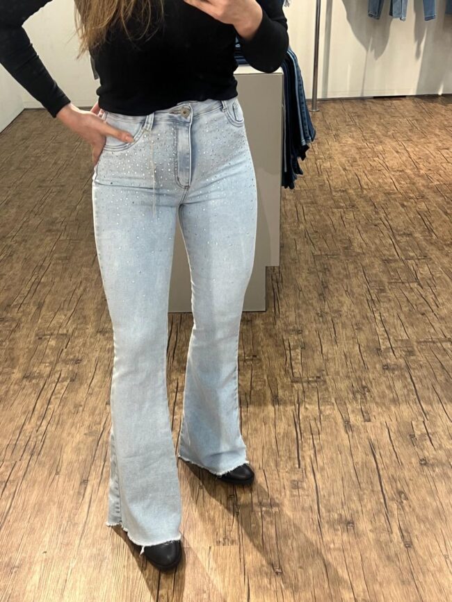 Calça jeans Flare brilho - Image 2