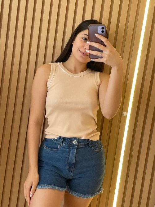 Blusa Canelada com Detalhe em Contraste